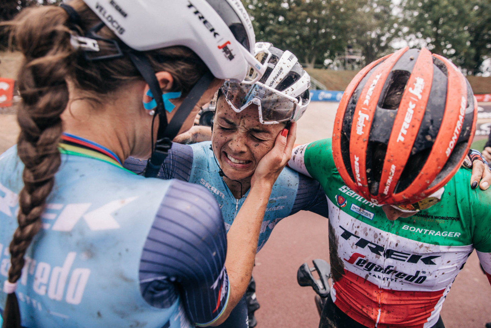 A historic moment in the Roubaix velodrome before heading to The Women's Tour