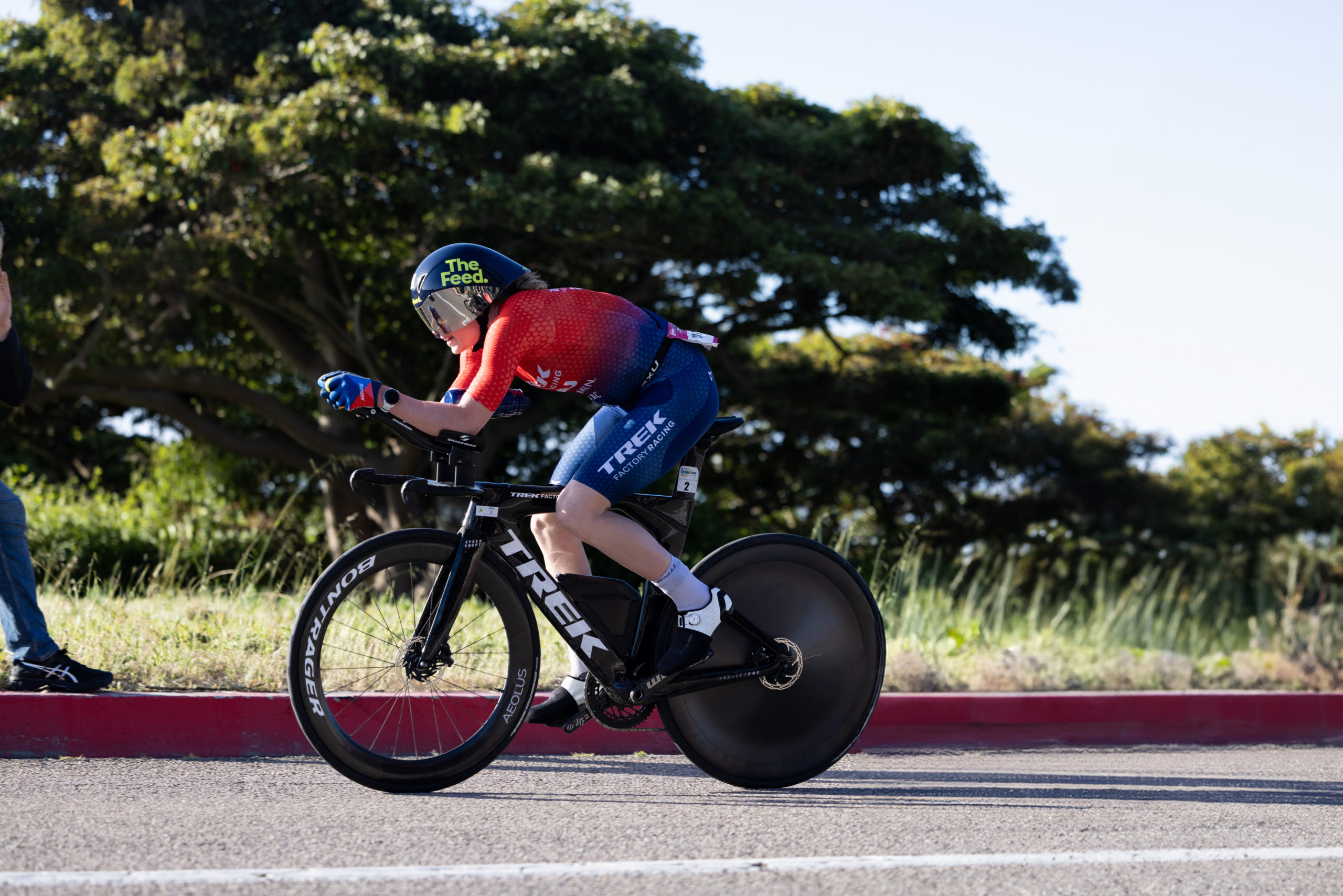 ON Trek-T Mサイズ auburn ランニング ON Trek-T Mサイズ auburn ランニング