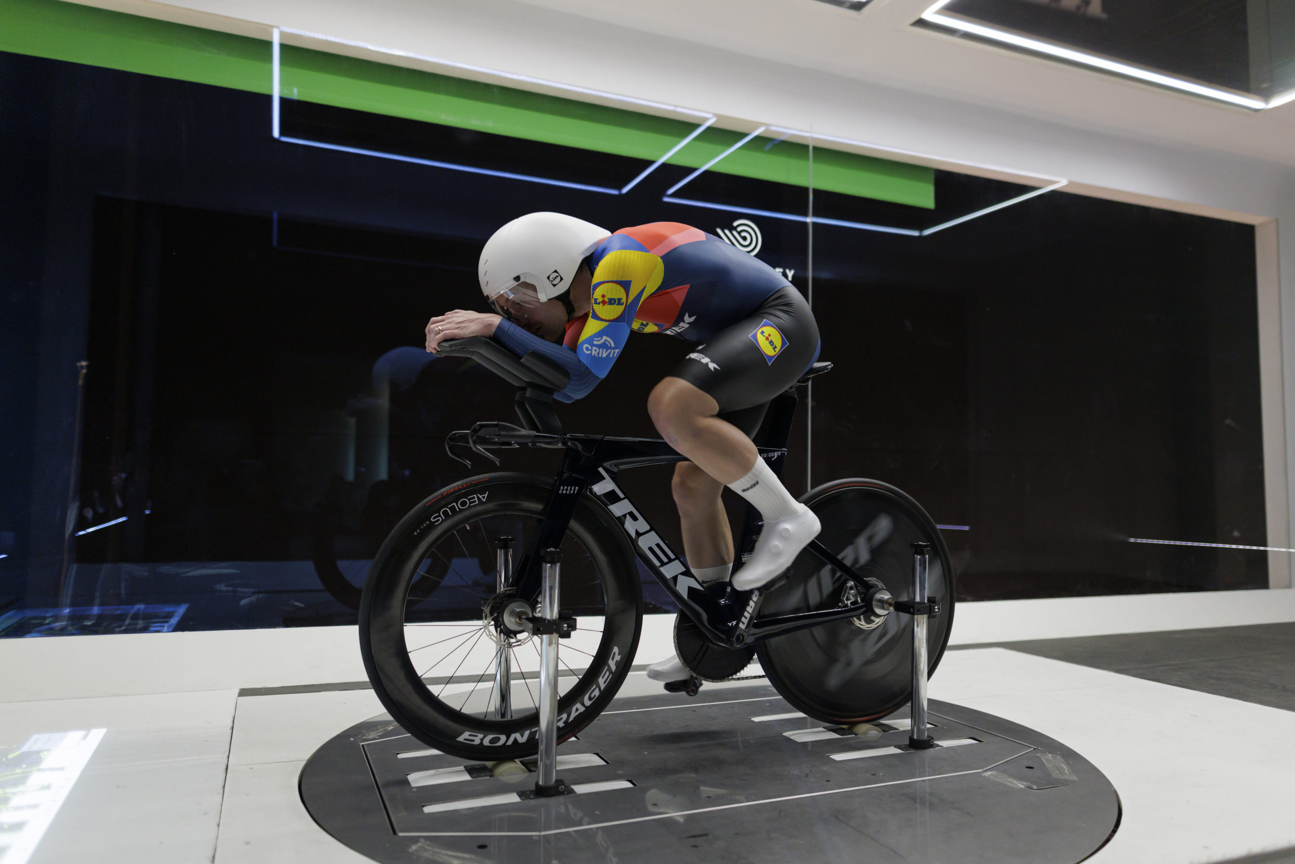 Lidl-Trek and Santini went all out to create the fastest skinsuit