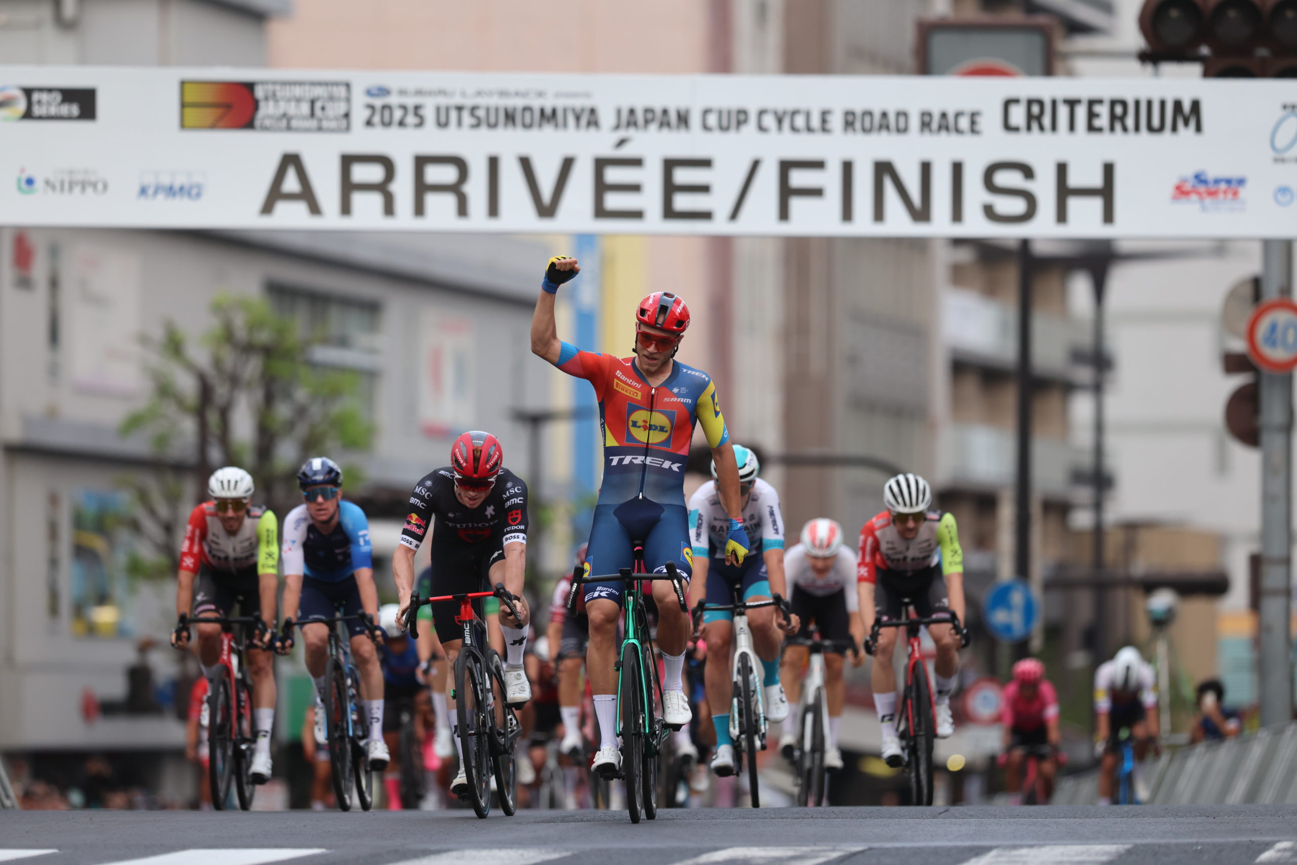 Jonny Milan continues Lidl-Trek's winning streak in Japan! | Trek
