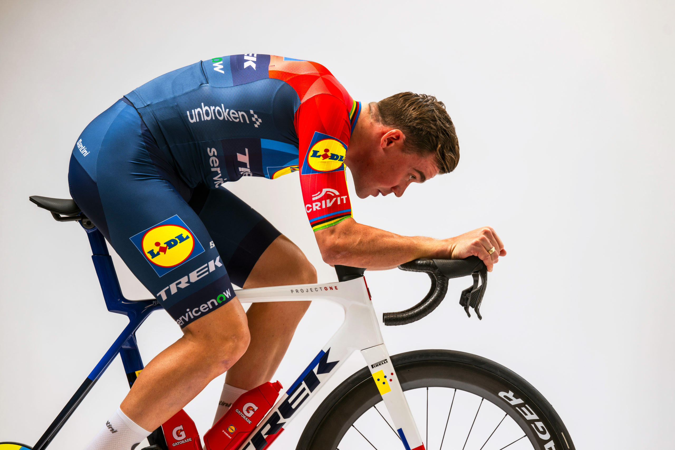 Lidl-Trek's new Project One colorway and kit combo is *mwah