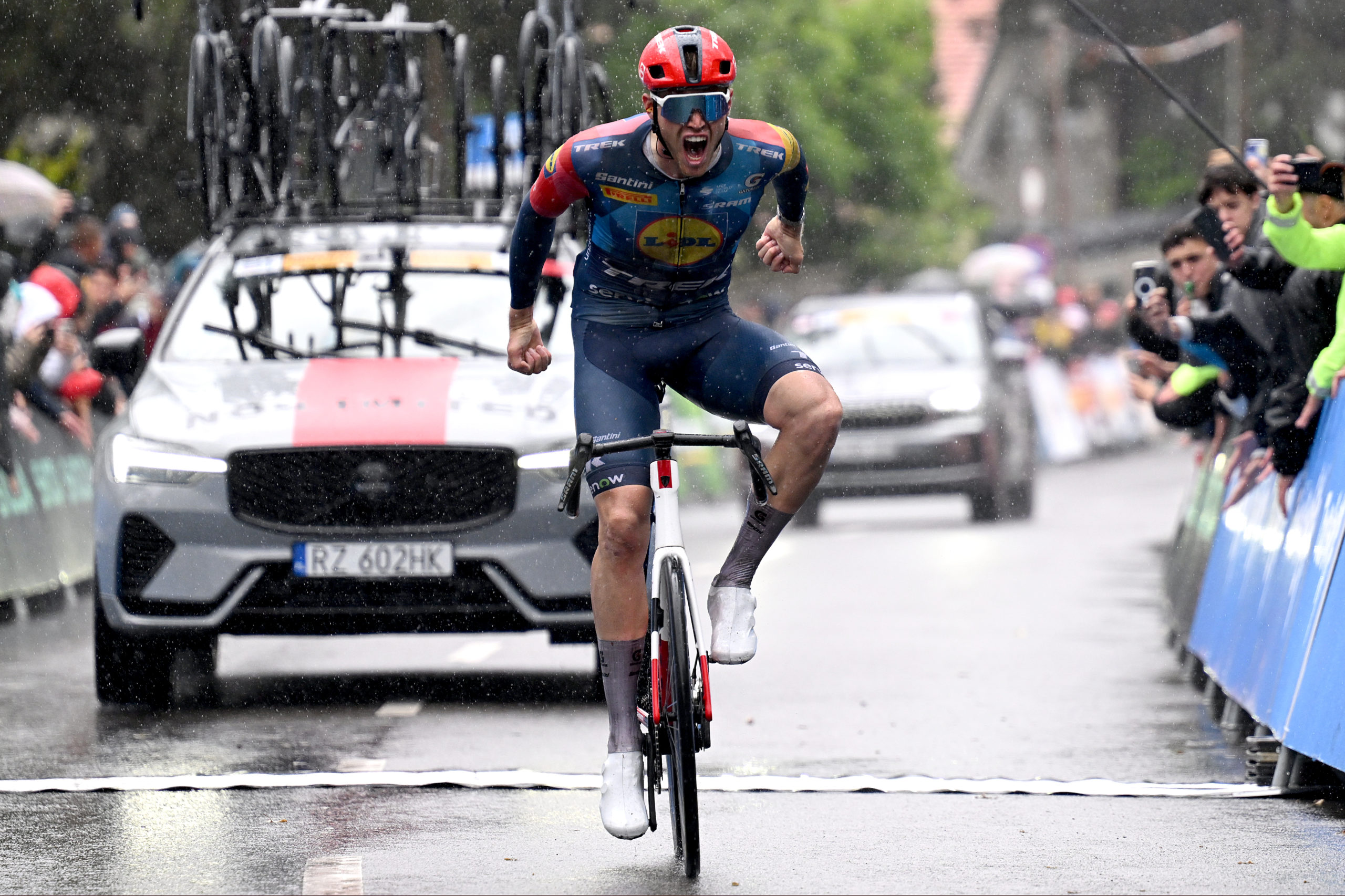 Jakob Söderqvist wins in Hungary | Trek Race Shop