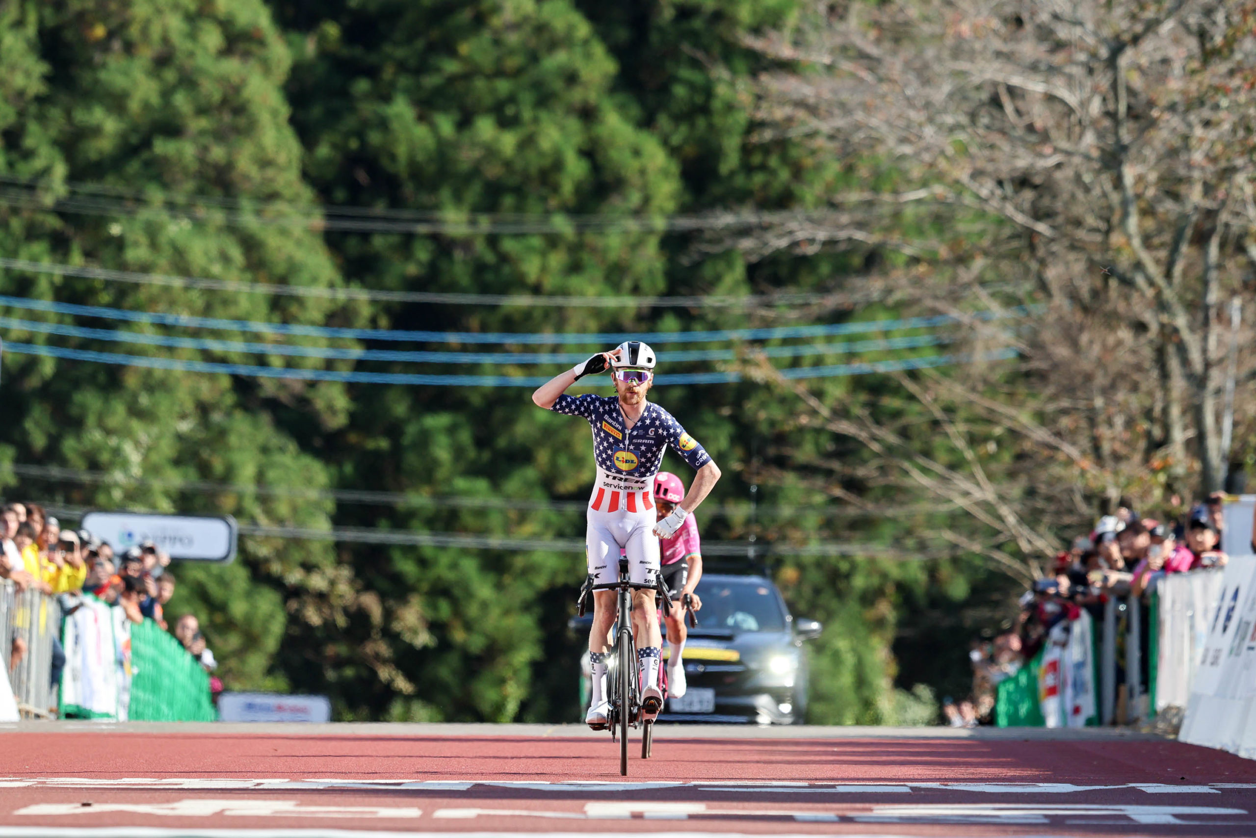 BICYCLE SHOOT SOCCER JUNKY トランプ With only four, we never missed one move': Simmons wins the Japan